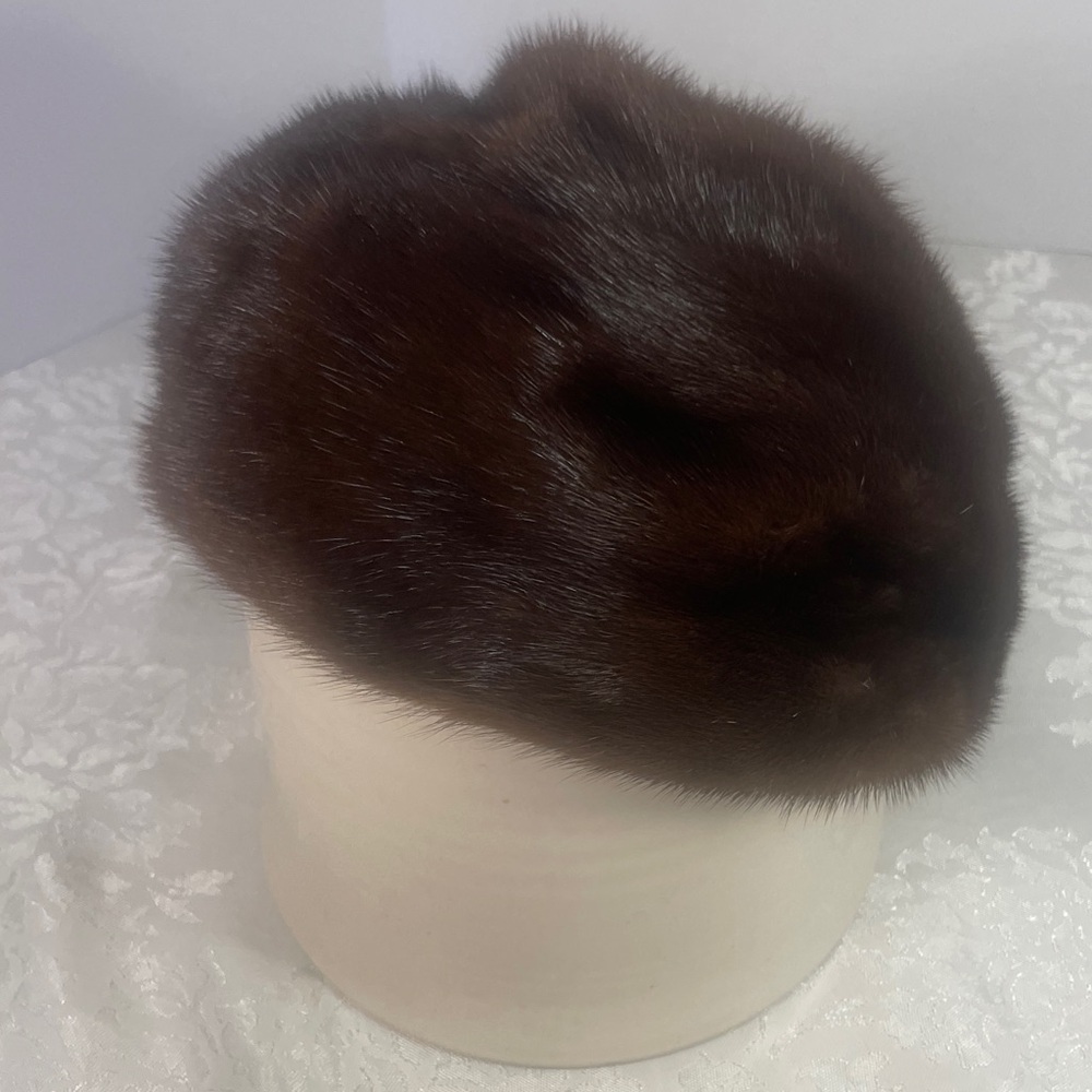 VINTAGE Brown Fur Women's Hat Maybe Mink. No Tags. I small flaw in lining Beret - Picture 3 of 8